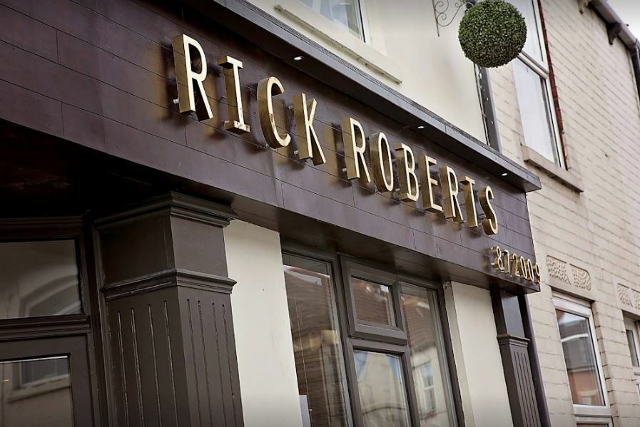 Rick Roberts Salon