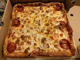 Sirius Square Pizza