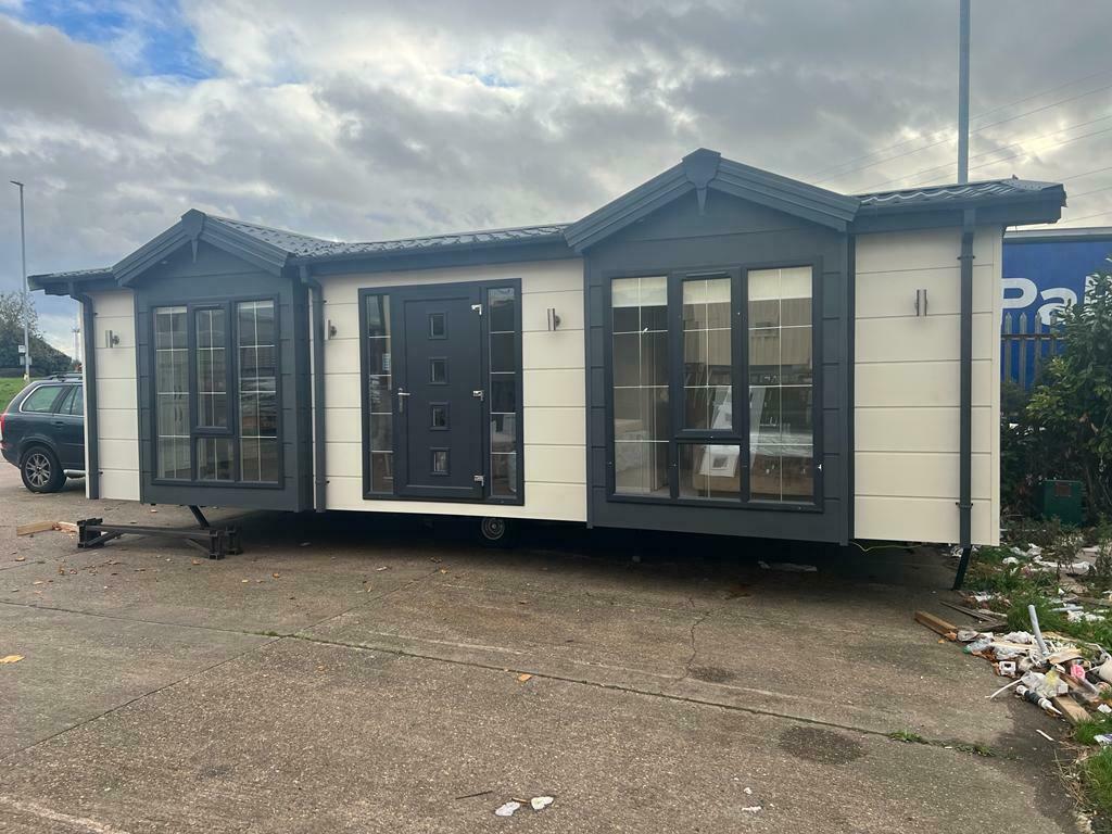 Delux Mobile Homes