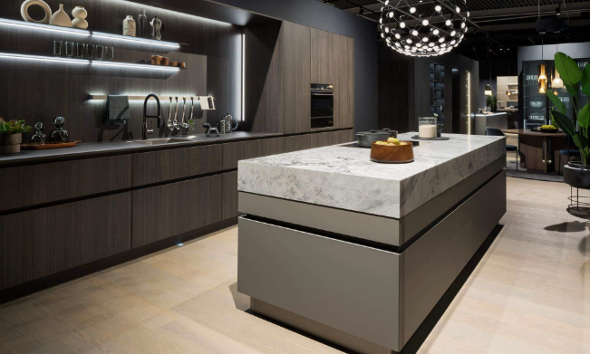 Tolle Kitchens