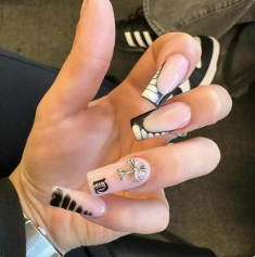 Venus Nails